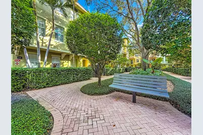 2724 Ravella Way, Palm Beach Gardens, FL 33410 - Photo 5