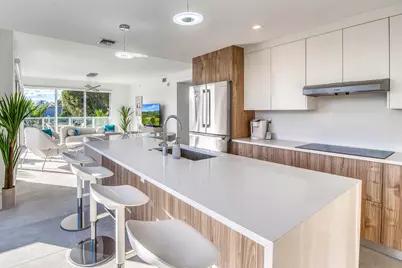 117 Lake Avenue #204, Lake Worth Beach, FL 33460 - Photo 11