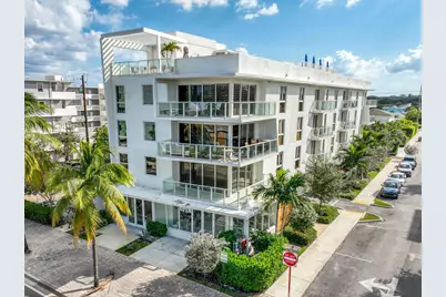 117 Lake Avenue #204, Lake Worth Beach, FL 33460 - Photo 1