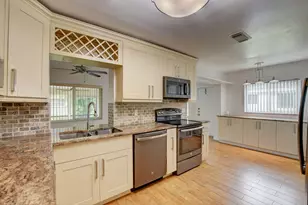 6347 Country Wood Way, Delray Beach, FL 33484 - Photo 3