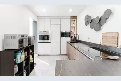 800 E Camino Real #309, Boca Raton, FL 33432 - Photo 9