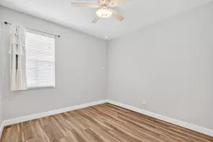 313 SW Perdido Key St, Port Saint Lucie, FL 34986 - Photo 21