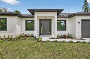 5602 Tangelo Dr, Fort Pierce, FL 34982 - Photo 5