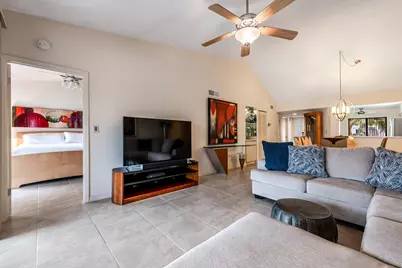 7485 Glendevon Lane #1107, Delray Beach, FL 33446 - Photo 5