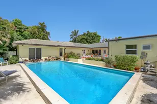 219 Claremont Ln, Palm Beach Shores, FL 33404 - Photo 25