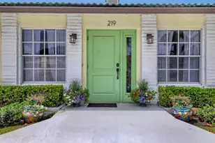 219 Claremont Ln, Palm Beach Shores, FL 33404 - Photo 31