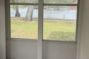 769 Nantucket Cir, Lake Worth, FL 33467 - Photo 15