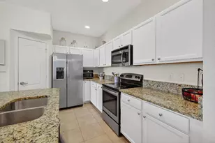 9440 SW Merlin Ct, Stuart, FL 34997 - Photo 9