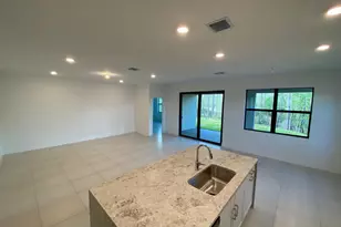 6950 SE Pk Trce Dr, Stuart, FL 34997 - Photo 9