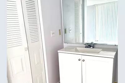 718 Executive Center Drive #34, West Palm Beach, FL 33401 - Photo 7