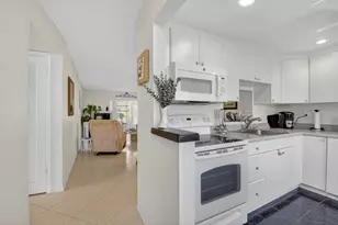 2152 NE 1st Way, Boynton Beach, FL 33435 - Photo 3