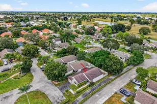 2515 Bedford Mews Dr, Wellington, FL 33414 - Photo 29