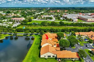 8300 Waterline Dr, Boynton Beach, FL 33472 - Photo 31