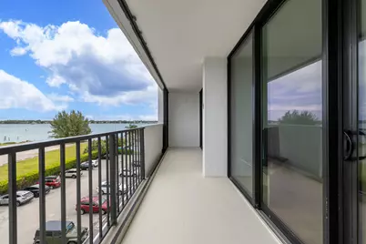 5600 N Flagler Drive #407, West Palm Beach, FL 33407 - Photo 29