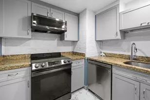 5600 N Flagler Dr, West Palm Beach, FL 33407 - Photo 13