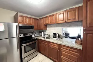 330 NE 26th Ave, Boynton Beach, FL 33435 - Photo 3