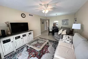 330 NE 26th Ave, Boynton Beach, FL 33435 - Photo 5