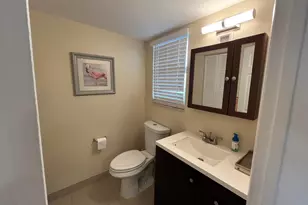 330 NE 26th Ave, Boynton Beach, FL 33435 - Photo 9