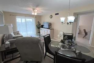 330 NE 26th Ave, Boynton Beach, FL 33435 - Photo 7