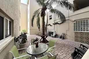 330 NE 26th Ave, Boynton Beach, FL 33435 - Photo 17