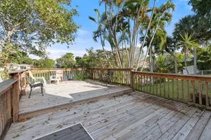 288 NW 39th Way, Deerfield Beach, FL 33442 - Photo 3