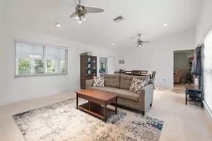 288 NW 39th Way, Deerfield Beach, FL 33442 - Photo 9
