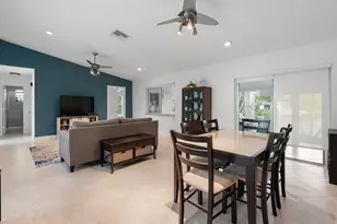 288 NW 39th Way, Deerfield Beach, FL 33442 - Photo 7