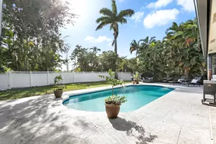 1855 Primrose Ln, Wellington, FL 33414 - Photo 25