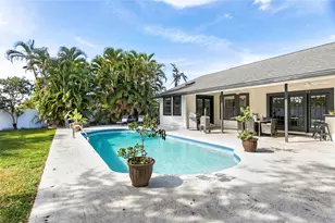 1855 Primrose Ln, Wellington, FL 33414 - Photo 1