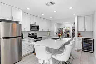 1855 Primrose Ln, Wellington, FL 33414 - Photo 19