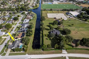 1855 Primrose Ln, Wellington, FL 33414 - Photo 39