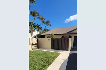 493 SW 28th Avenue, Delray Beach, FL 33445 - Photo 3