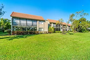 5589 Fairway Park Dr, Boynton Beach, FL 33437 - Photo 37