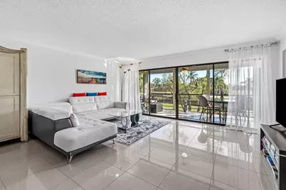 5589 Fairway Park Drive #202, Boynton Beach, FL 33437 - Photo 15