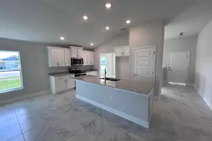 5728 Waterstone Blvd, Fort Pierce, FL 34951 - Photo 5