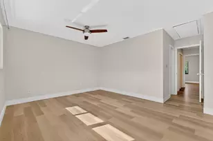 2140 NE 44th St, Lighthouse Point, FL 33064 - Photo 21