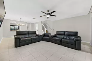 2140 NE 44th St, Lighthouse Point, FL 33064 - Photo 11