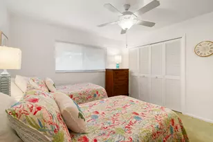 4 Garden St, Tequesta, FL 33469 - Photo 17