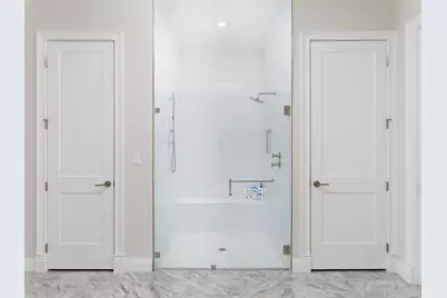 12144 Waterstone Circle, Palm Beach Gardens, FL 33412 - Photo 11