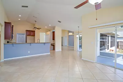 555 SE Nome Drive, Port Saint Lucie, FL 34984 - Photo 5