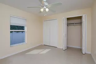 555 SE Nome Dr, Port Saint Lucie, FL 34984 - Photo 21
