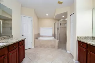 555 SE Nome Dr, Port Saint Lucie, FL 34984 - Photo 17