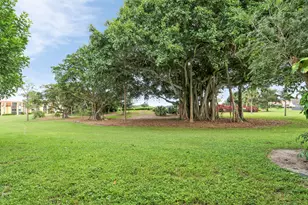 11800 Ave Of The Pga, Palm Beach Gardens, FL 33418 - Photo 23