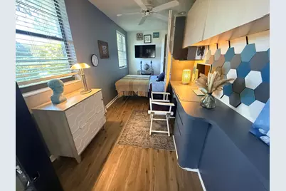 1370 NW 28th Avenue, Delray Beach, FL 33445 - Photo 23