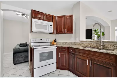 6857 Sugarloaf Key Street, Lake Worth, FL 33467 - Photo 17