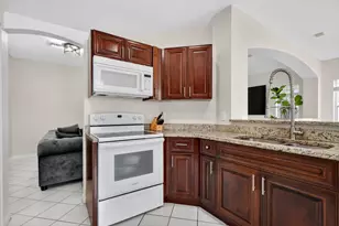 6857 Sugarloaf Key St, Lake Worth, FL 33467 - Photo 17