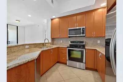 701 S Olive Avenue #1027, West Palm Beach, FL 33401 - Photo 5