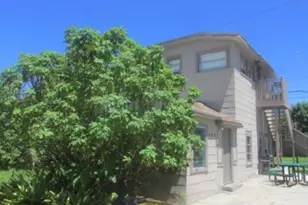 402 N A St, Lake Worth Beach, FL 33460 - Photo 3