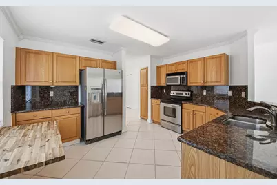 8021 Stirrup Cay Court, Boynton Beach, FL 33436 - Photo 7