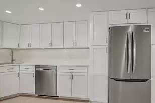 223 Atlantic Ave, Palm Beach, FL 33480 - Photo 55